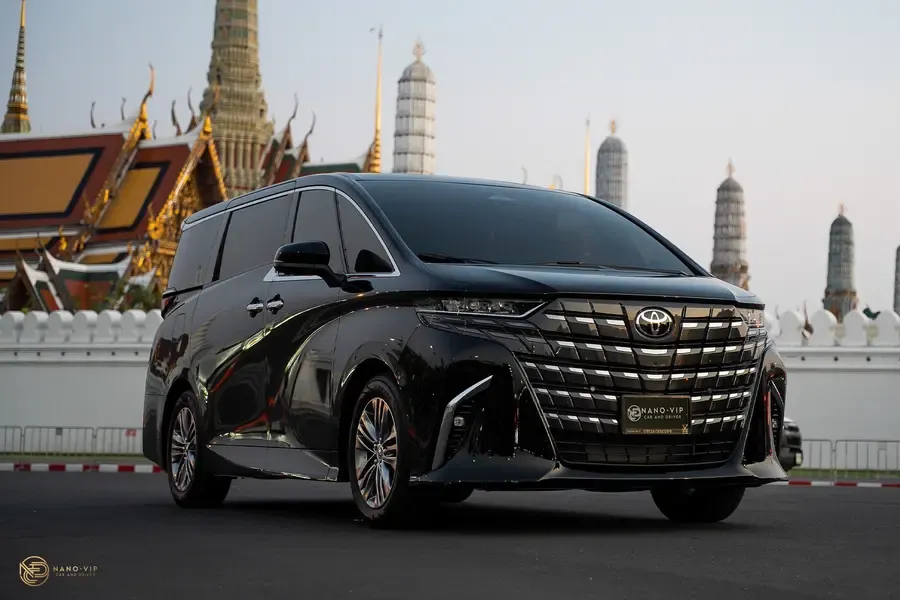 NANO VIP luxury chauffeur vehicle